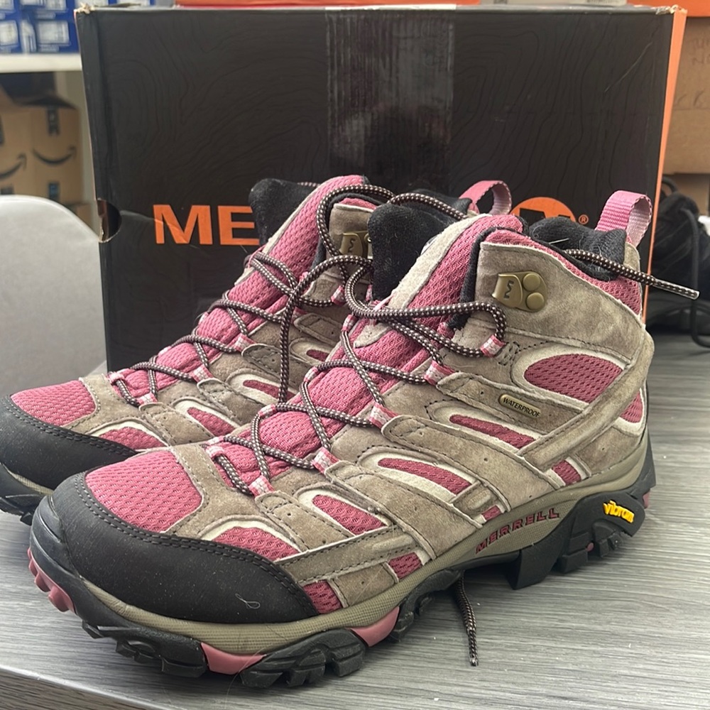 Merrell Womens Moab 2 Mid Waterproof